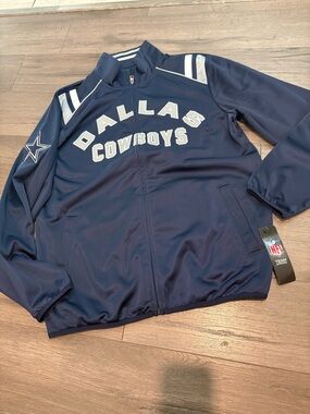 Men’s Dallas Cowboys Track Jacket Size M